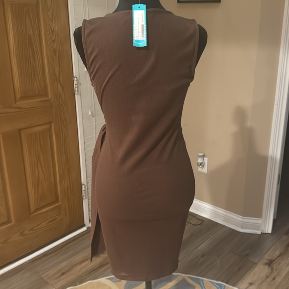 NWT - Gilli/Stitch Fix Brown Faux Wrap Dress - Picture 2 of 4